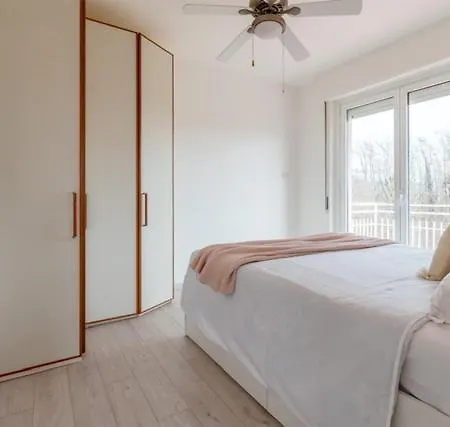 Casa Martina Апартаменты *